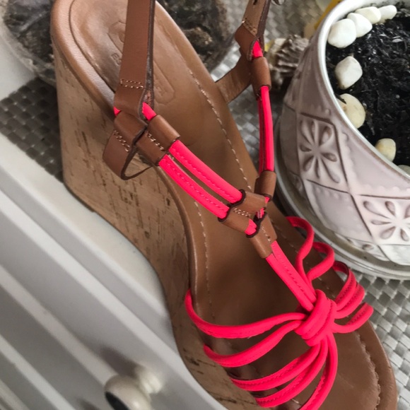 ADORABLE COACH WEDGES💕✨ - Picture 3 of 7